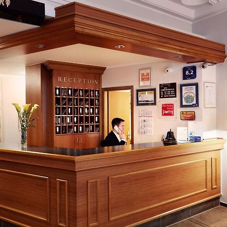 Doria Hotel Dusseldorf Luaran gambar
