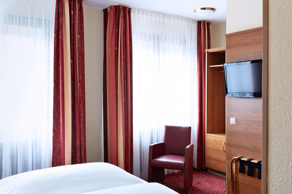 Doria Hotel Dusseldorf Luaran gambar