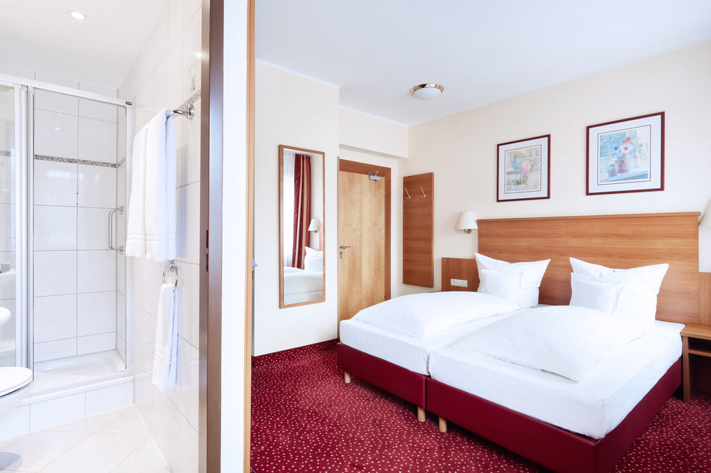 Doria Hotel Dusseldorf Luaran gambar