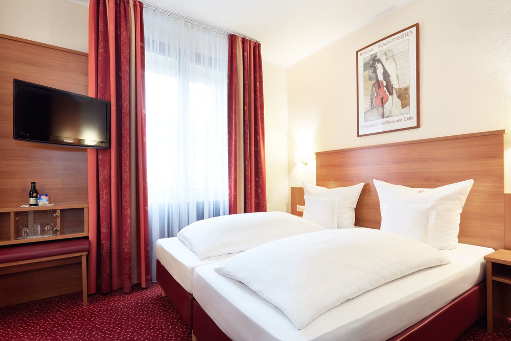Doria Hotel Dusseldorf Luaran gambar